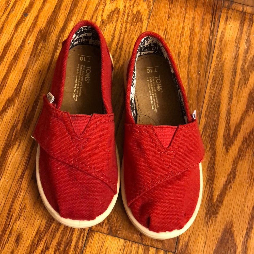 Like New TOMS